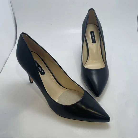 Nine West Ezra Pump in Dark Red